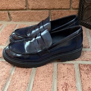 Steve Madden Women's Navy Slip-On Loafers